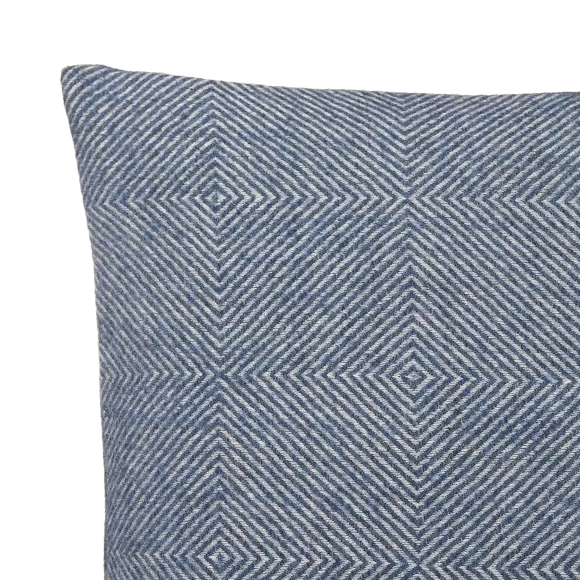 Alanga Cushion Cover [Denim blue/Off-white]