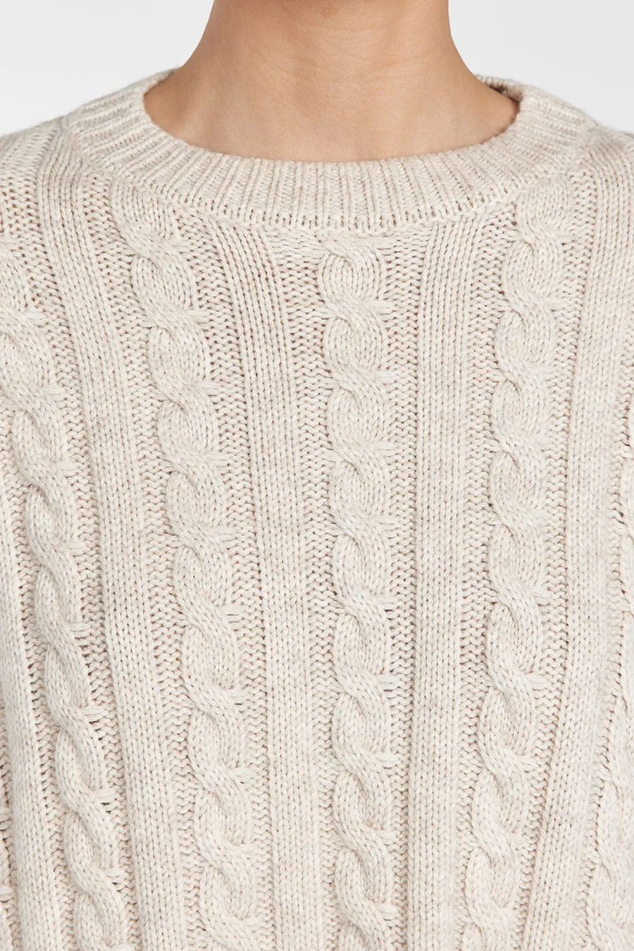 CASEY CHALK MARLE CABLE KNIT JUMPER