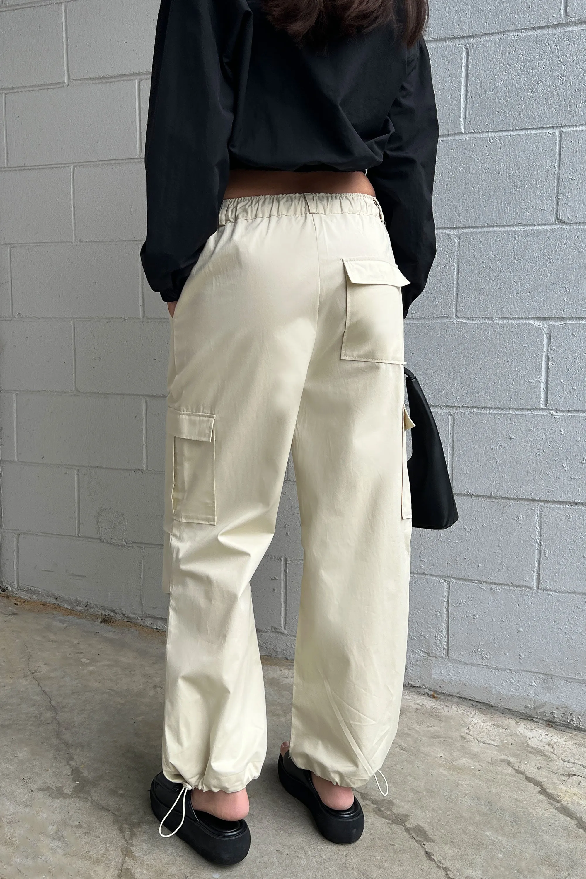 DRAWSTRING WAIST CARGO PANT