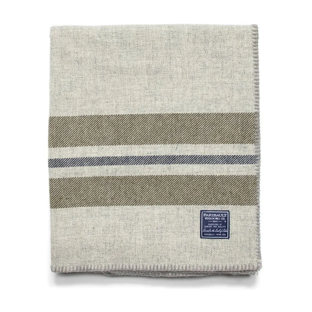 Factory Second Cabin Wool Blanket - Smoke/Olive