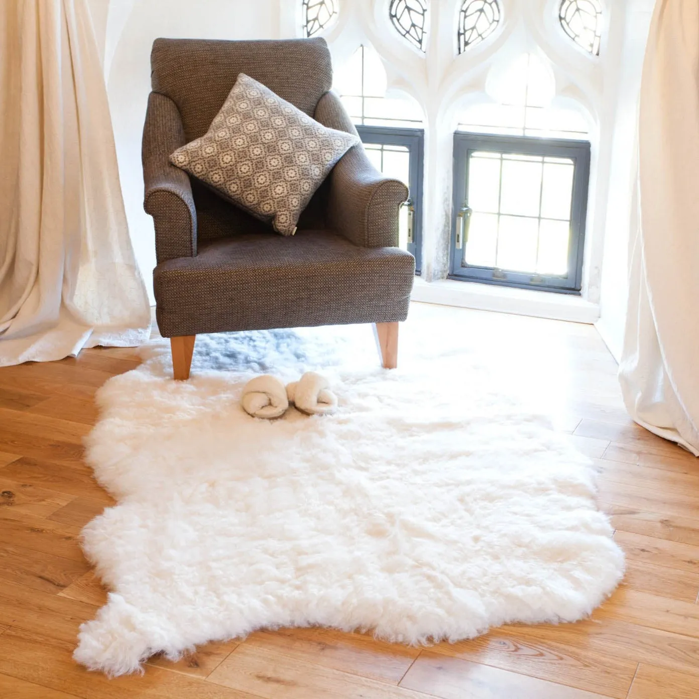 Icelandic Sheepskin Rug White (Short Wool)