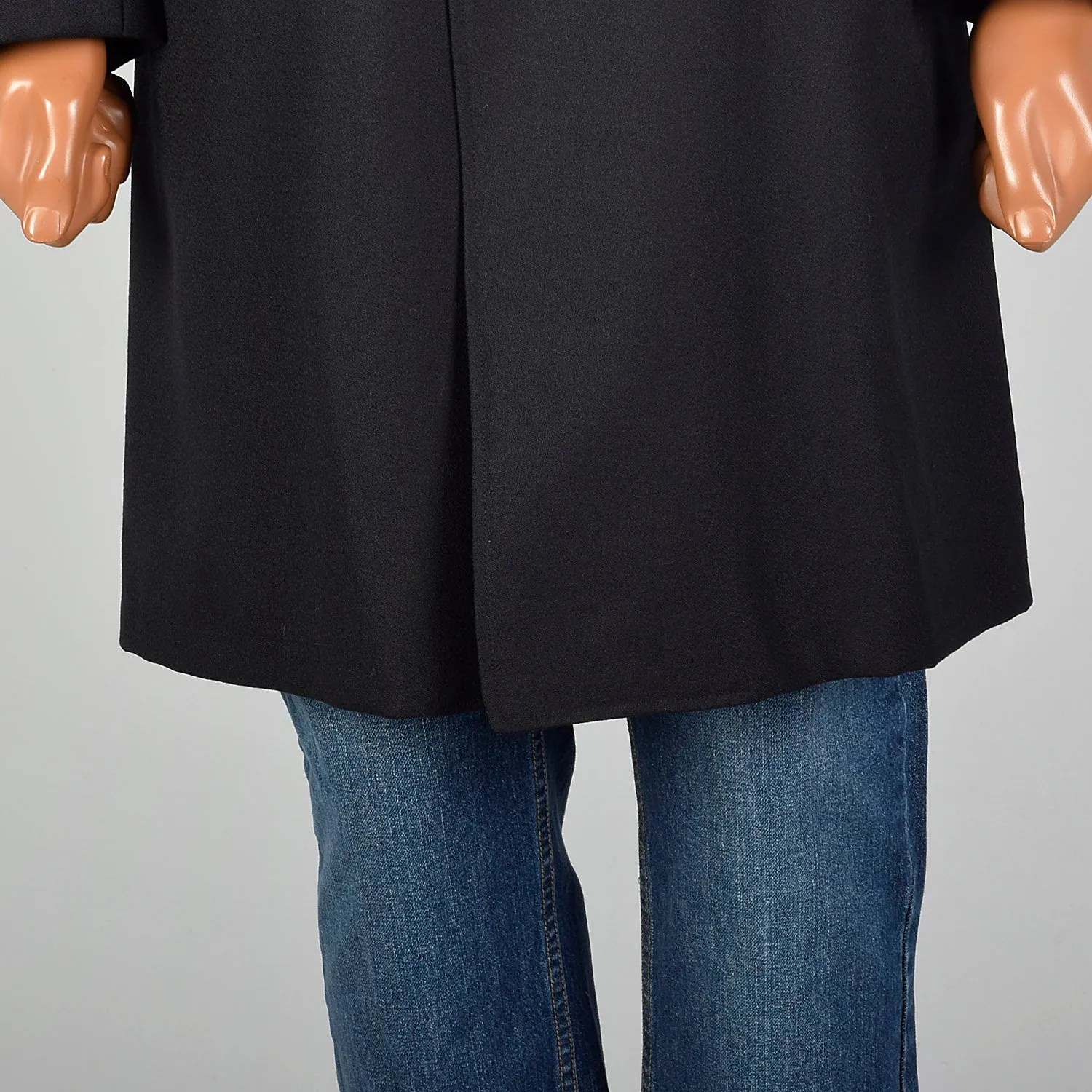 Medium-Large 1950s Black Top Coat