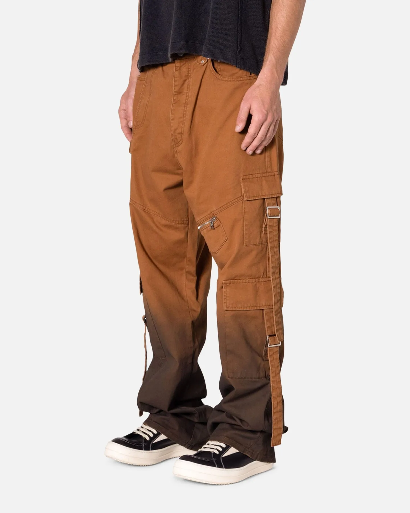 MNML Ultra Baggy Locomotive Denim Pants Brown