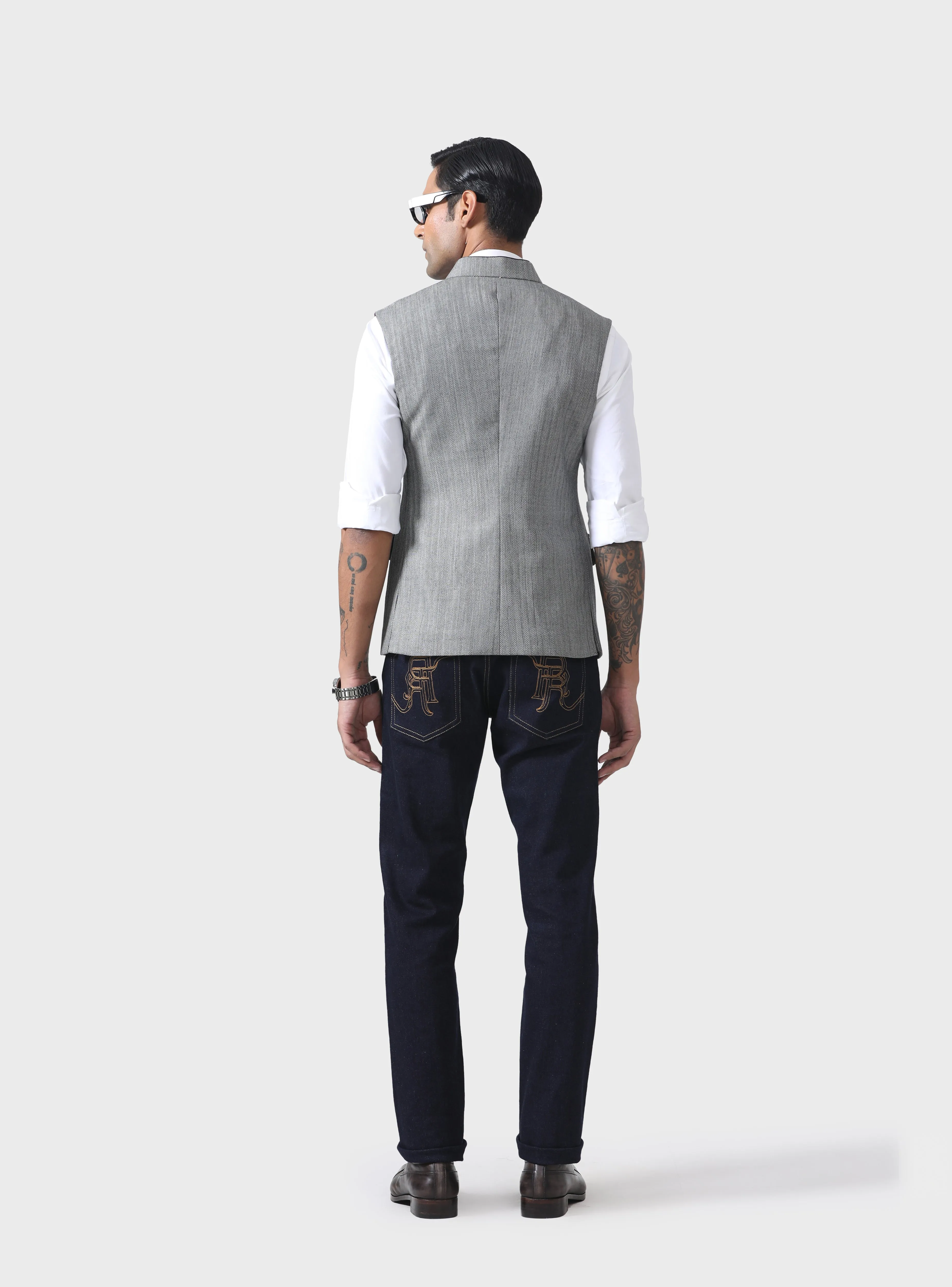 SARTORIAL SPLENDOUR THE TIMELESS WOOL WAISTCOAT