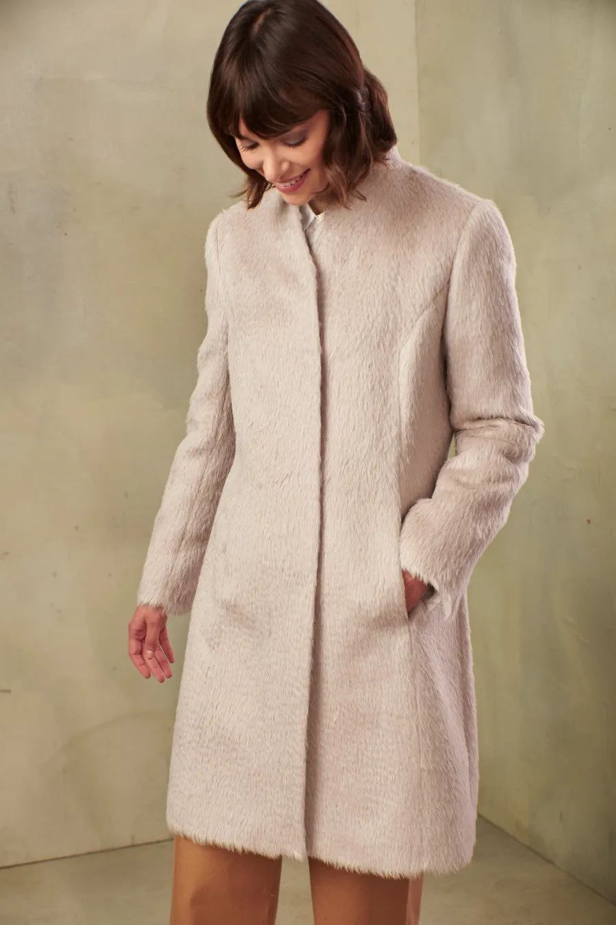 Theory Coat Alpaca Suri Color Talco